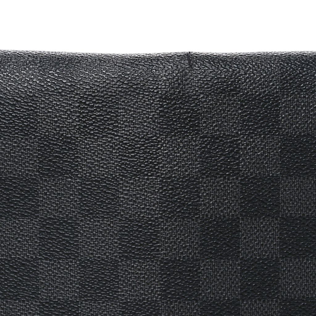 Damier Graphite District MM
