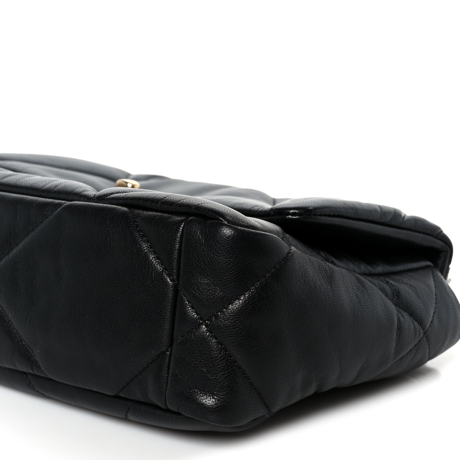 Shiny Goatskin Quilted Medium Chanel 19 Flap Black