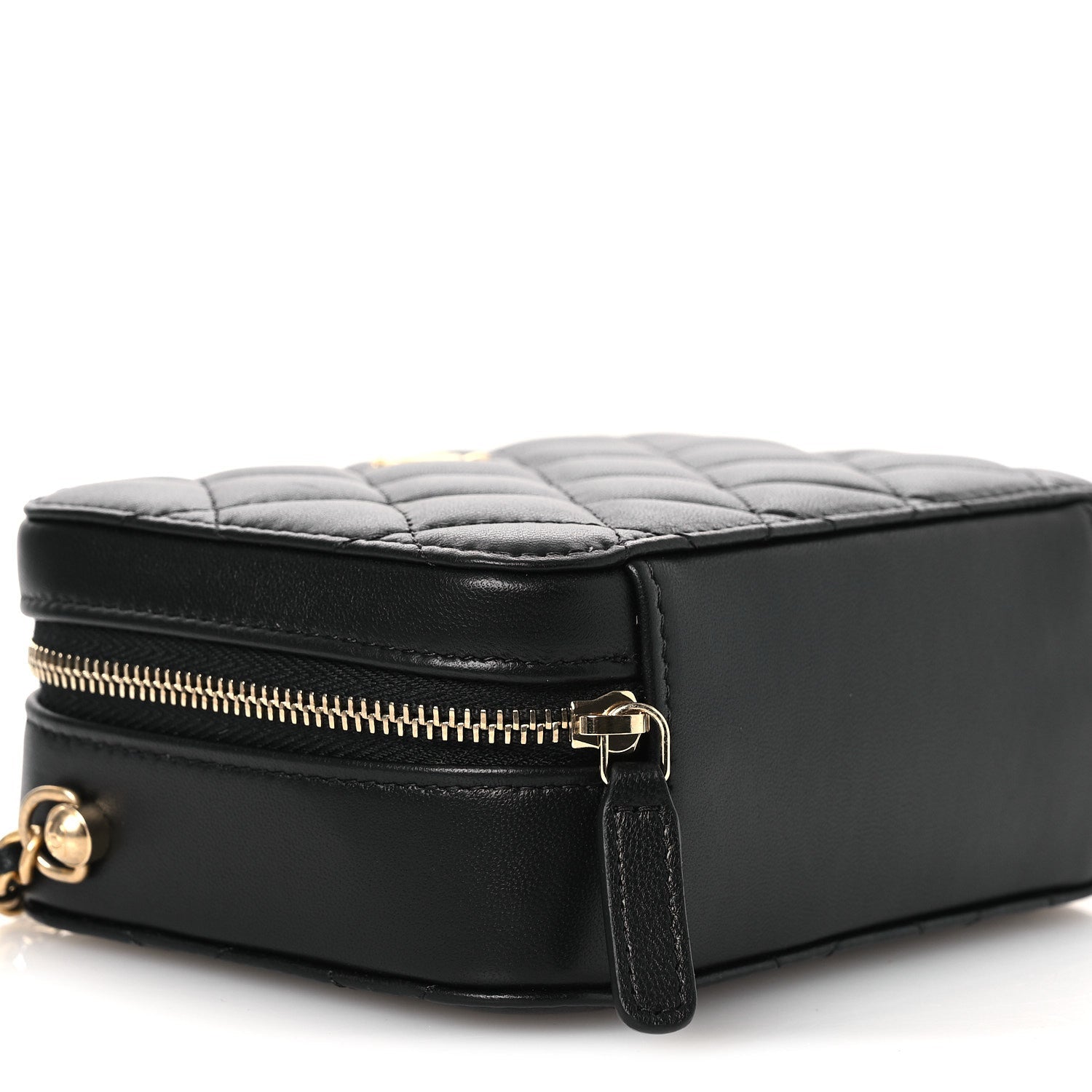 Lambskin Quilted CC Pearl Crush Camera Case Black