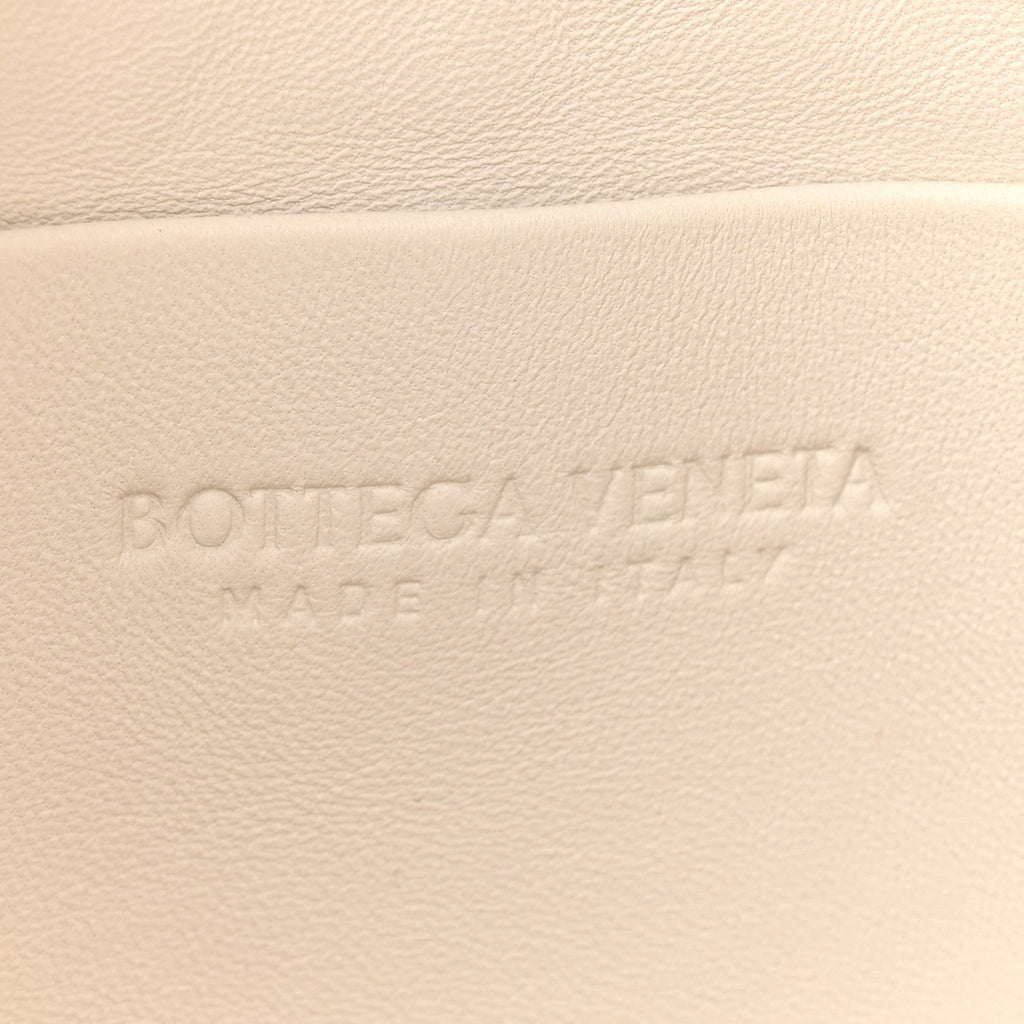Calfskin Intrecciato Small Castello Bucket Bag White
