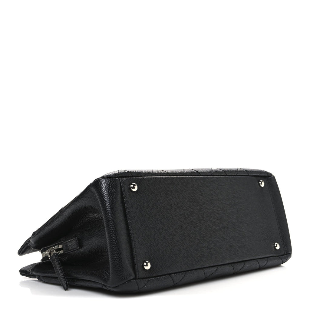 Caviar Quilted CC Timeless Soft Tote Black