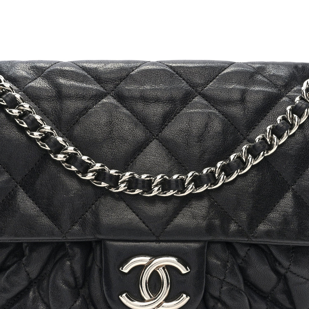 Washed Lambskin Quilted Medium Chain Around Messenger Black