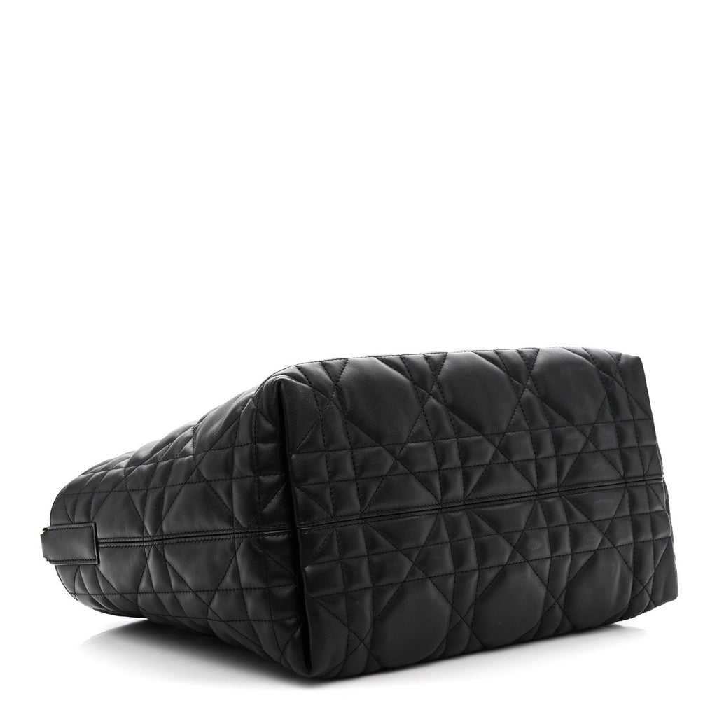 Calfskin Macrocannage Medium Toujours Black