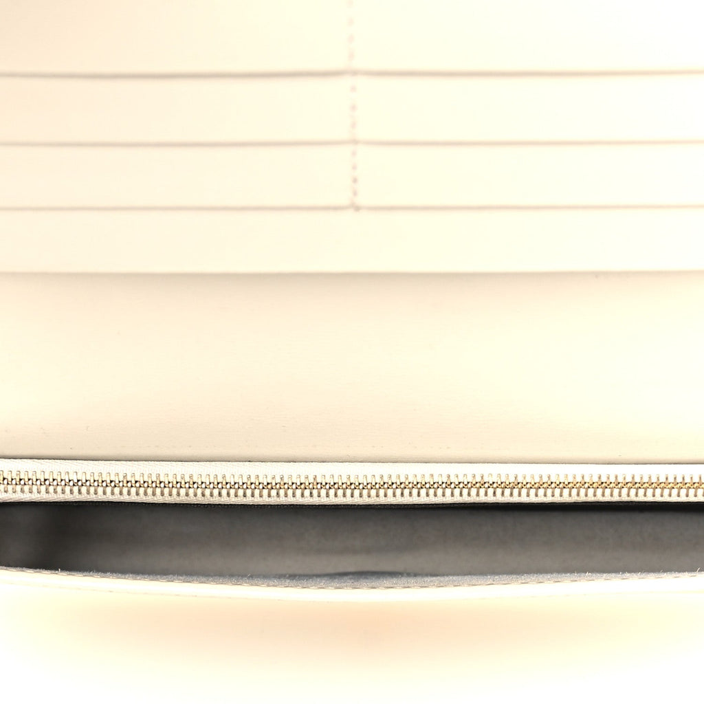 Boarded Plutone Calfskin Horsebit 1955 Wallet On Chain Mystic White