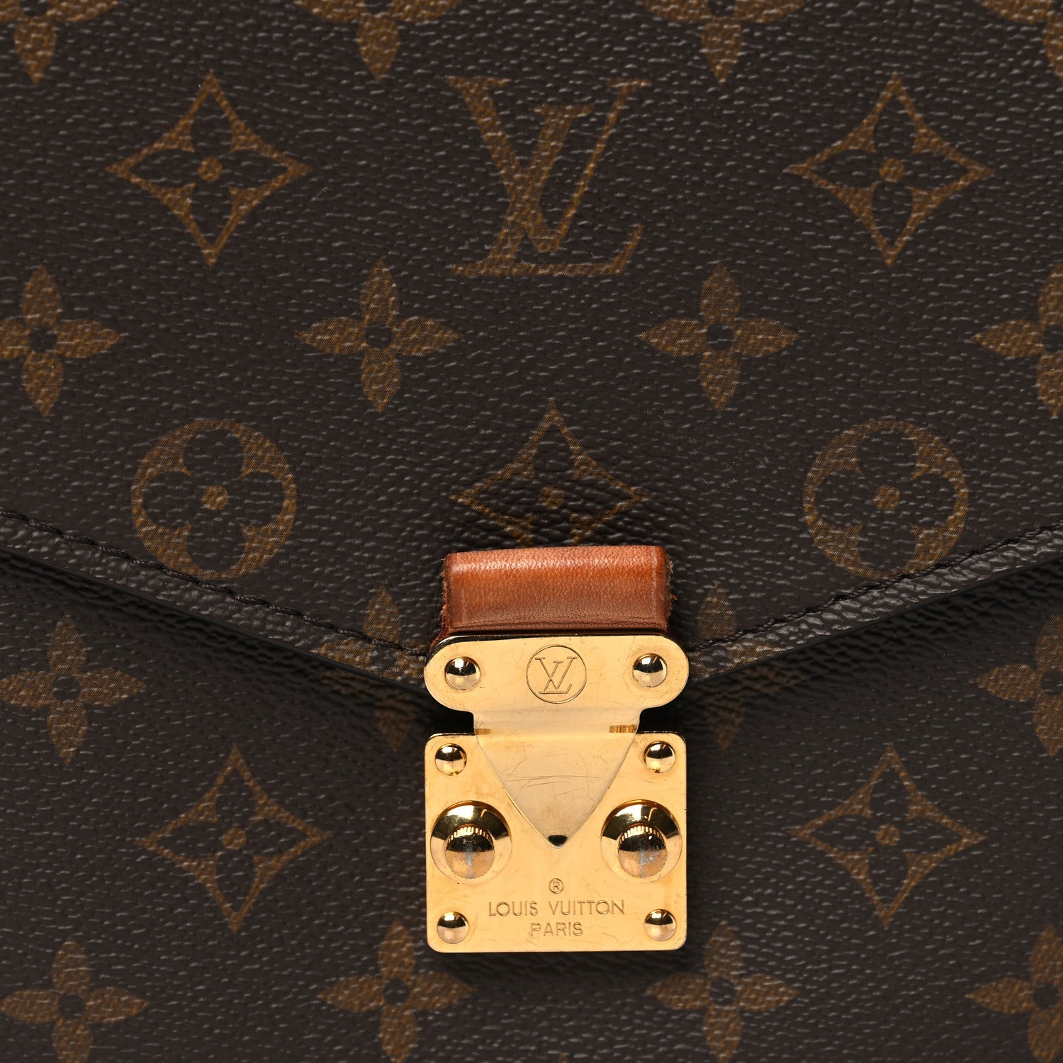 Monogram Pochette Metis