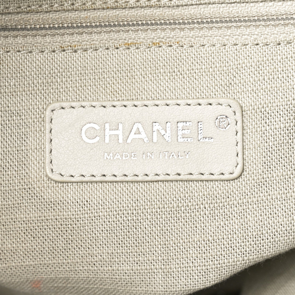 Mixed Fibers Medium Deauville Tote Light Blue