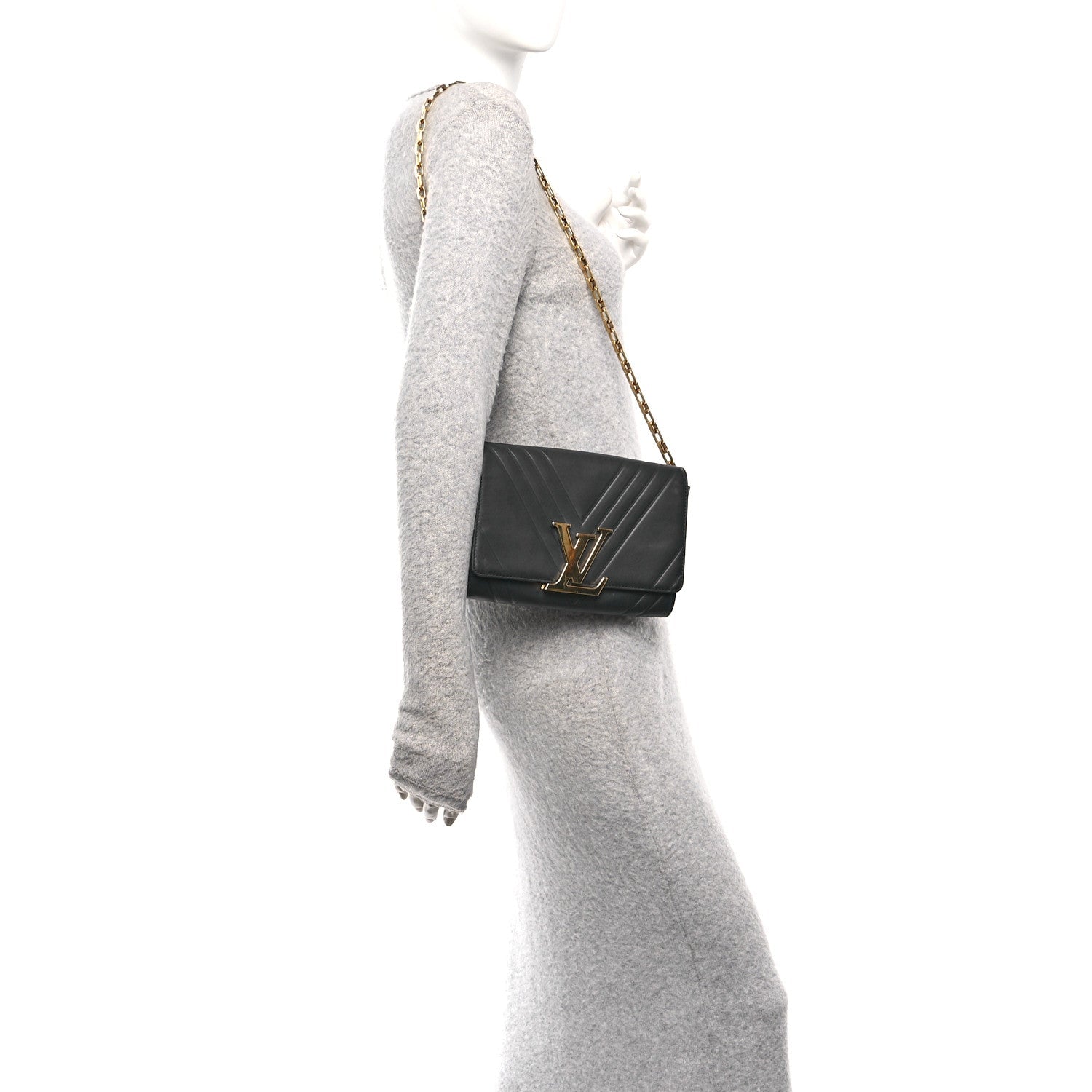 Calfskin Airy V Embossed Pochette Chain Louise GM  Black