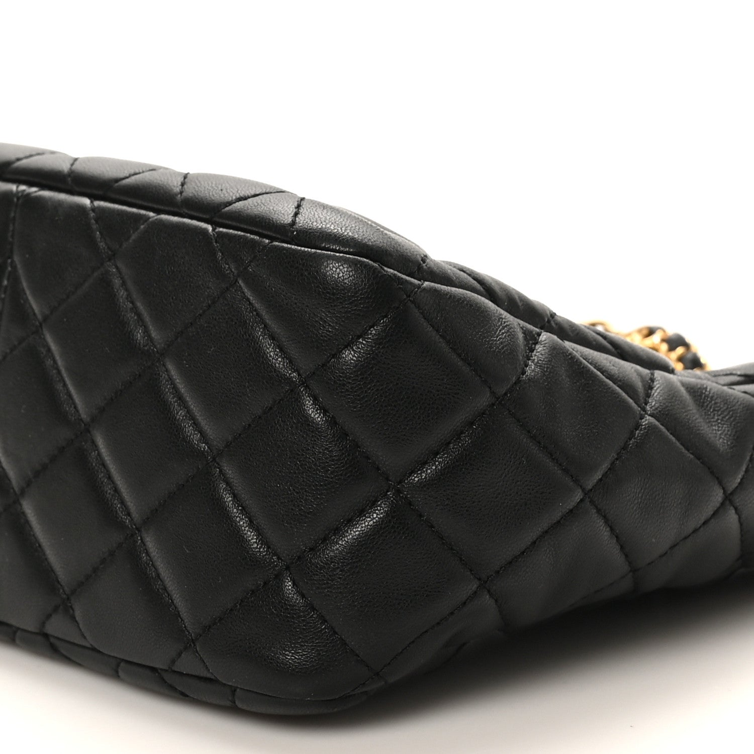 Lambskin Quilted Small Pearl Crush Hobo Black
