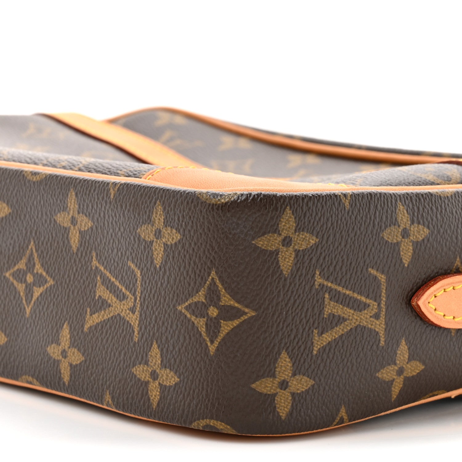 Monogram Trocadero 27