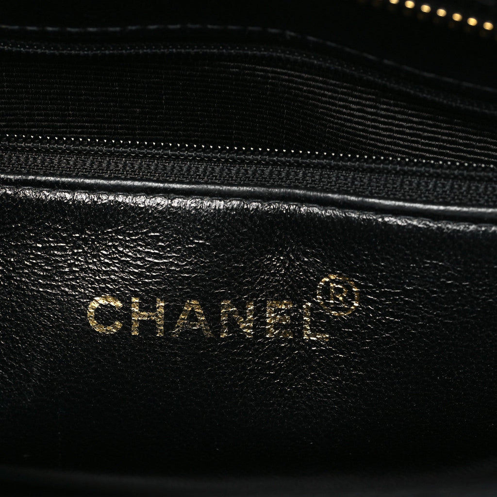 Caviar Quilted Medallion Tote Black