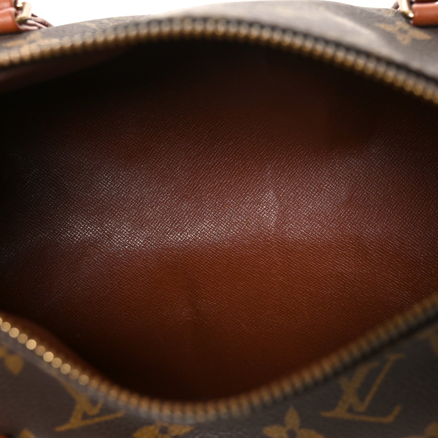 Monogram Papillon 26