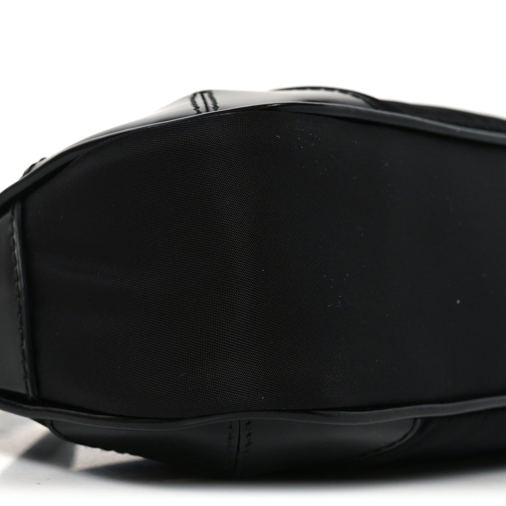 Re-Nylon Spazzolato Re-Edition 2002 Shoulder Bag Black