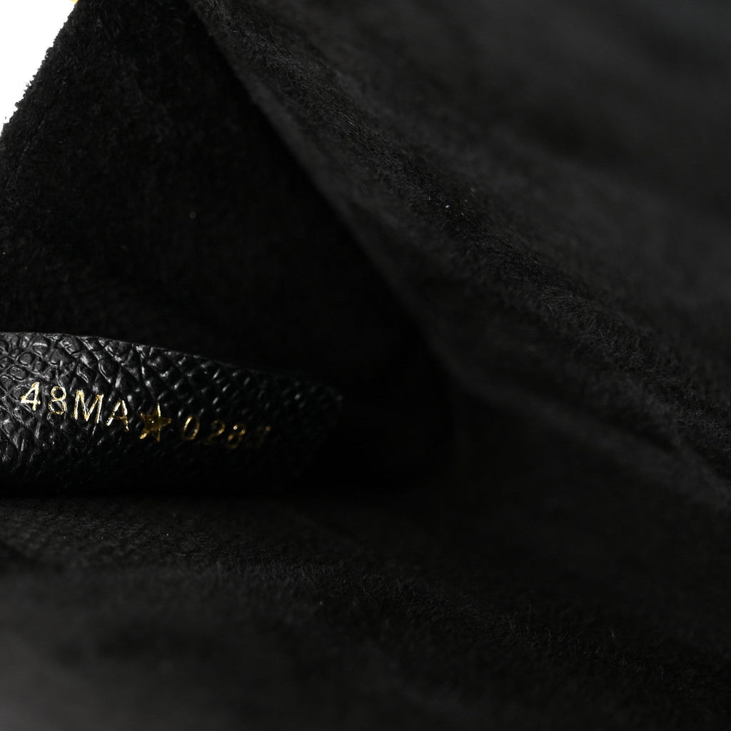 Grained Calfskin Caro Double Pouch Black