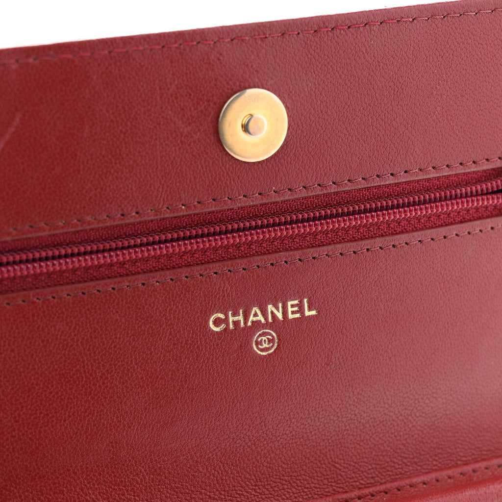 Lambskin Quilted Infinity Wallet On Chain WOC Burgundy