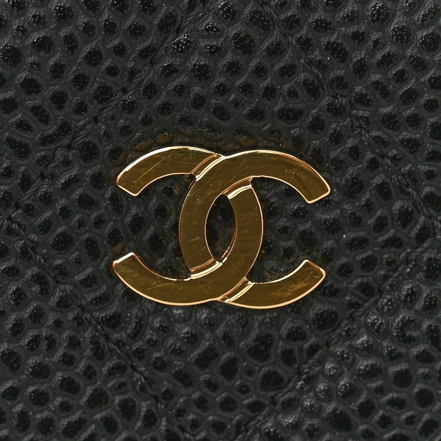 Caviar Quilted  Holder Black