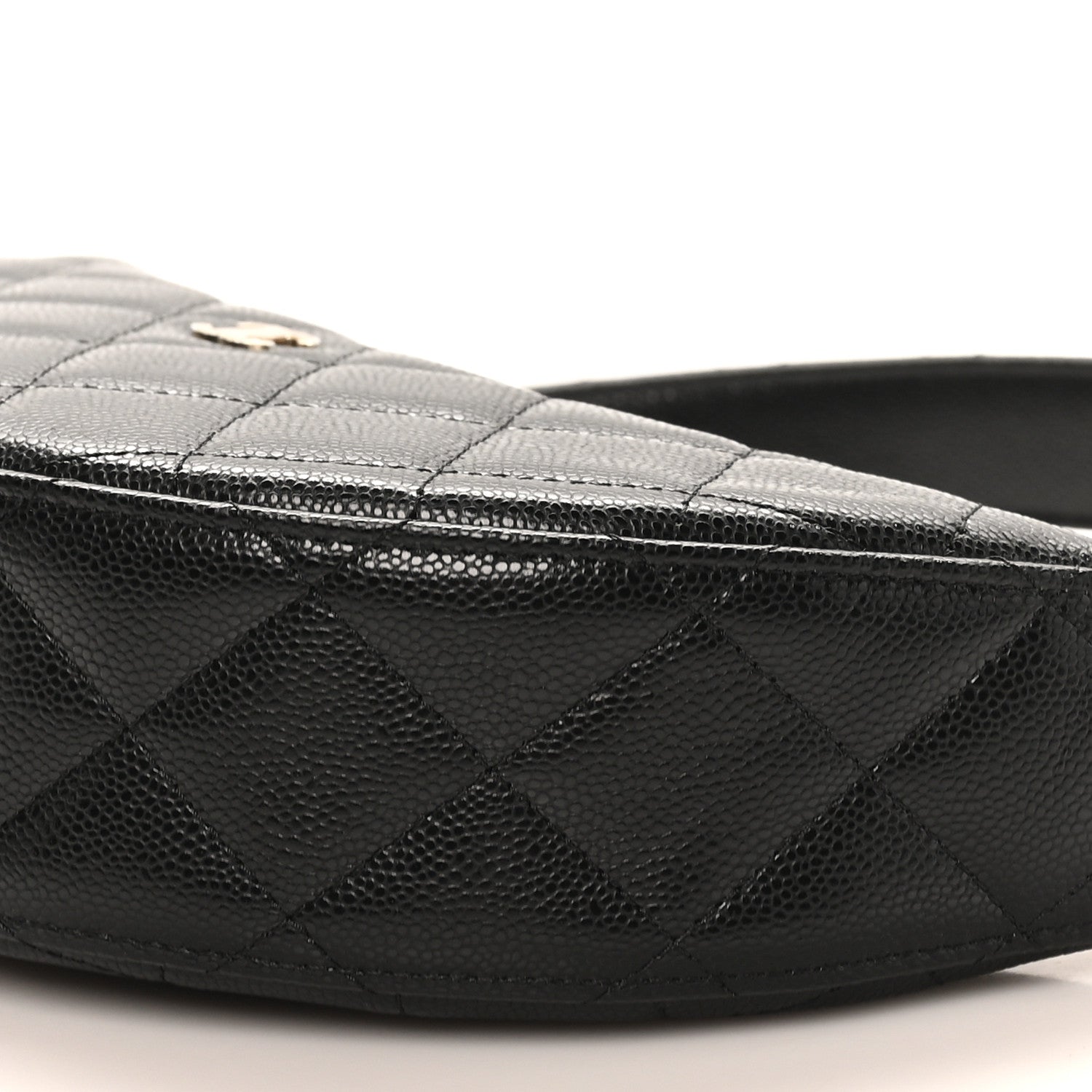 Caviar Quilted Clutch With Chain Black