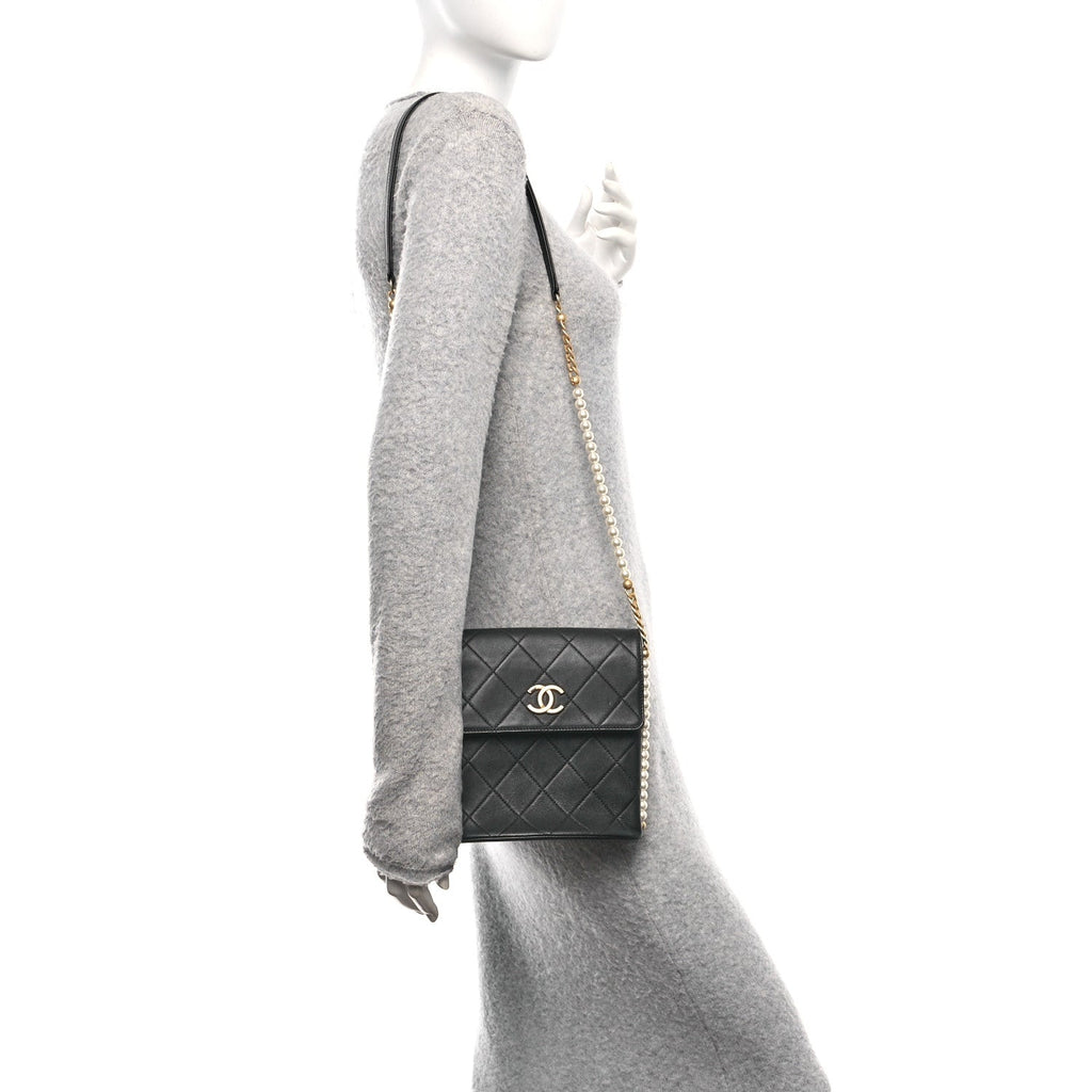 Calfskin Quilted Pearl Small About Pearls Hobo Bag Black