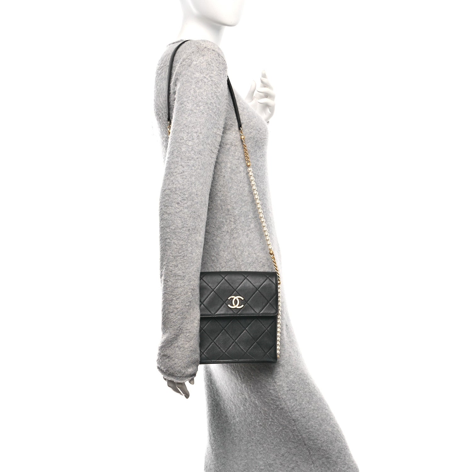Calfskin Quilted Pearl Small About Pearls Hobo Bag Black