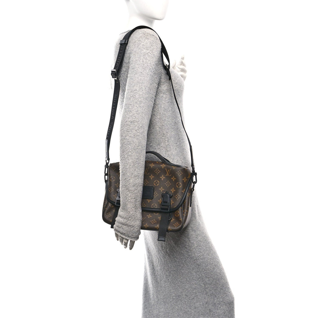 Monogram Macassar LV Trail Messenger