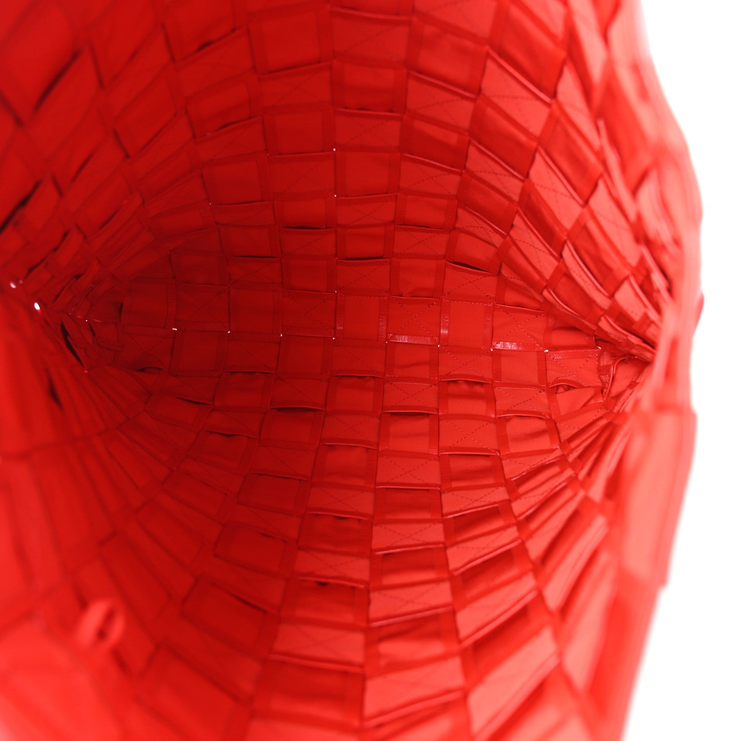 Calfskin Maxi Intrecciato Cassette Tote Tomato