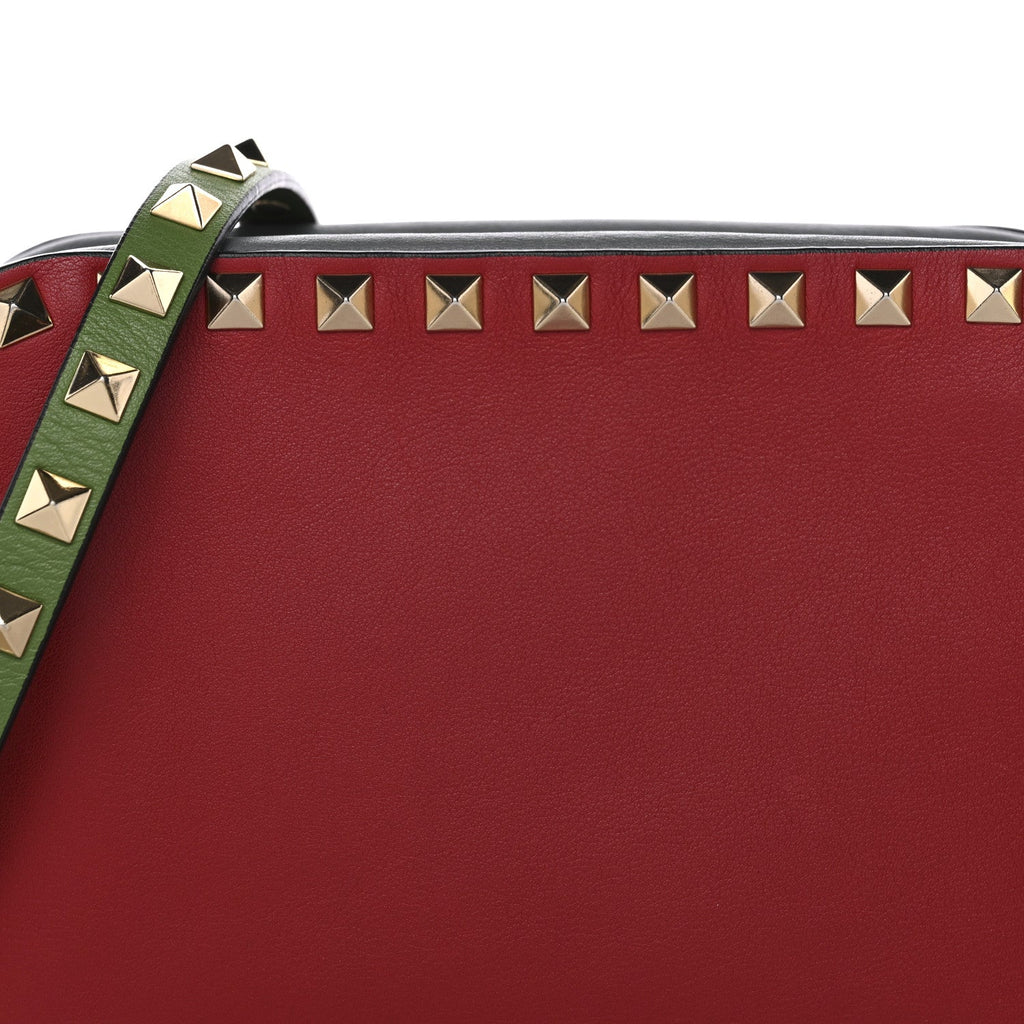 Vitello Colorblock Rockstud Camera Crossbody Bag Deep Rose Clover