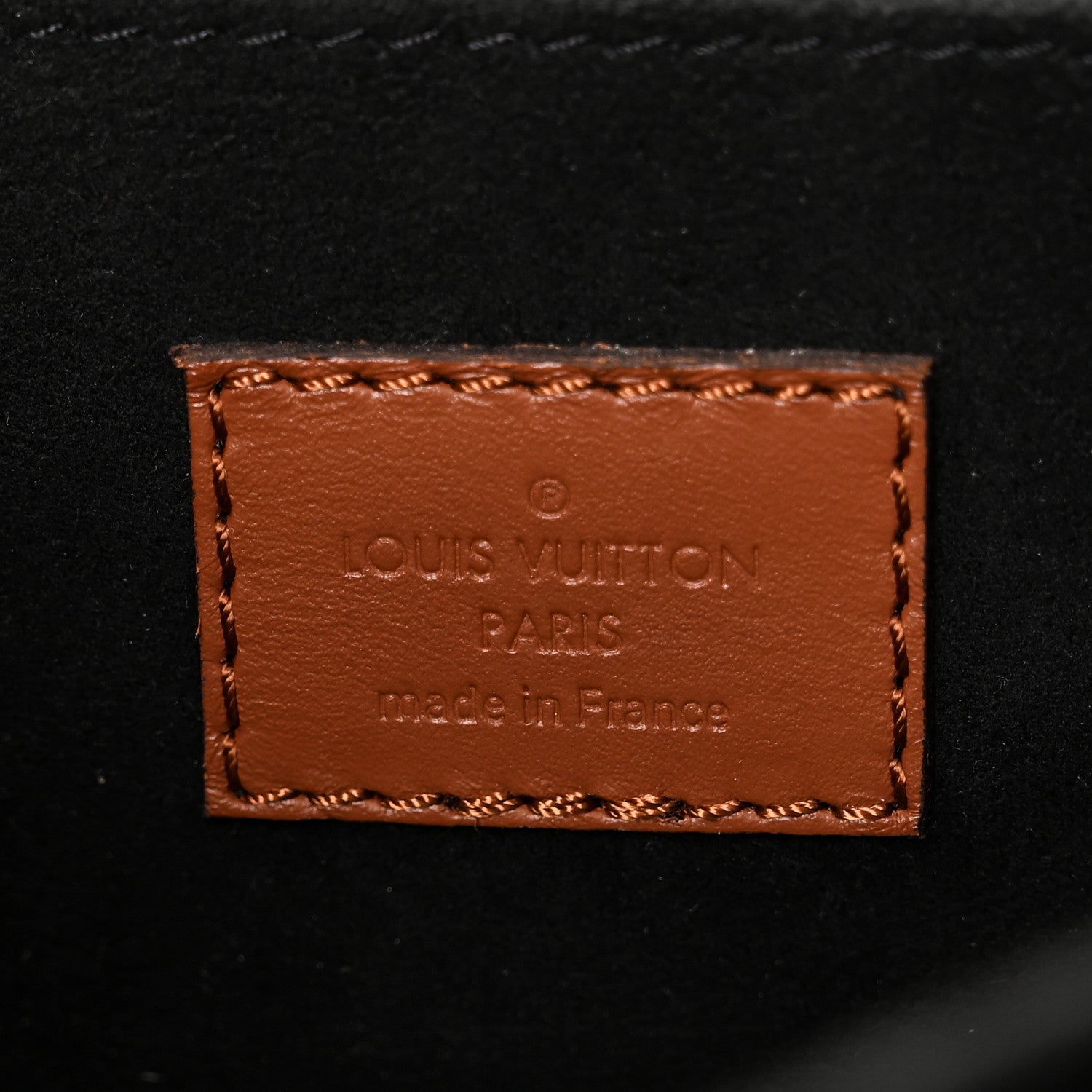 Reverse Monogram Dauphine MM