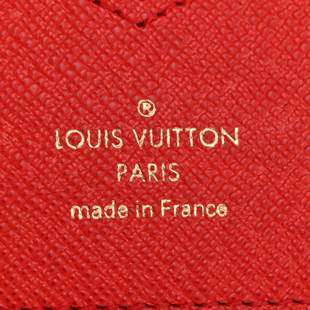 Monogram 2019 Christmas Animation Passport Cover Rouge