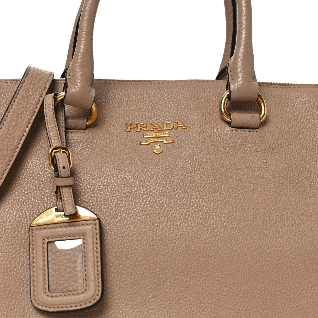 Vitello Phenix Shoulder Bag Cammeo