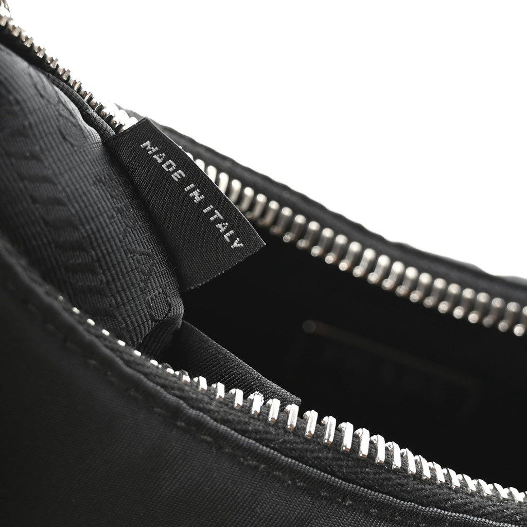 Re-Nylon Saffiano Re-Edition 2005 Shoulder Bag Black