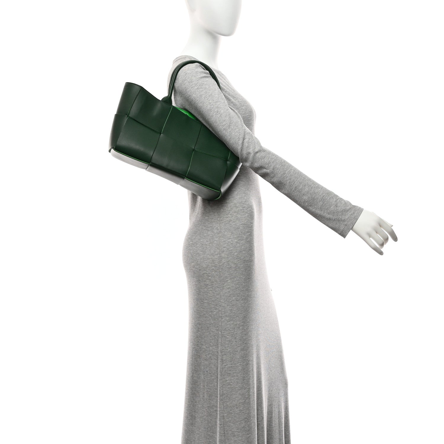 Calfskin Maxi Intrecciato Medium Arco Tote Raintree