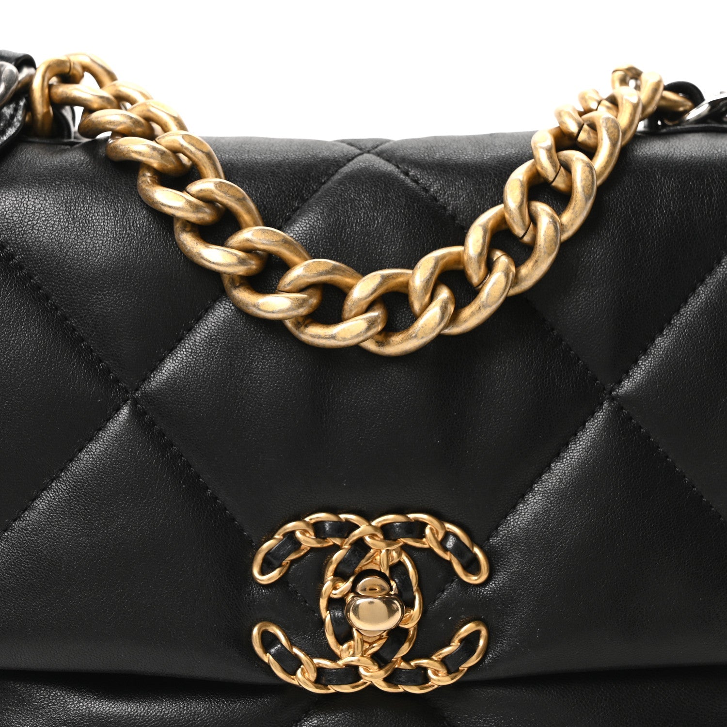 Lambskin Quilted Medium Chanel 19 Flap Black