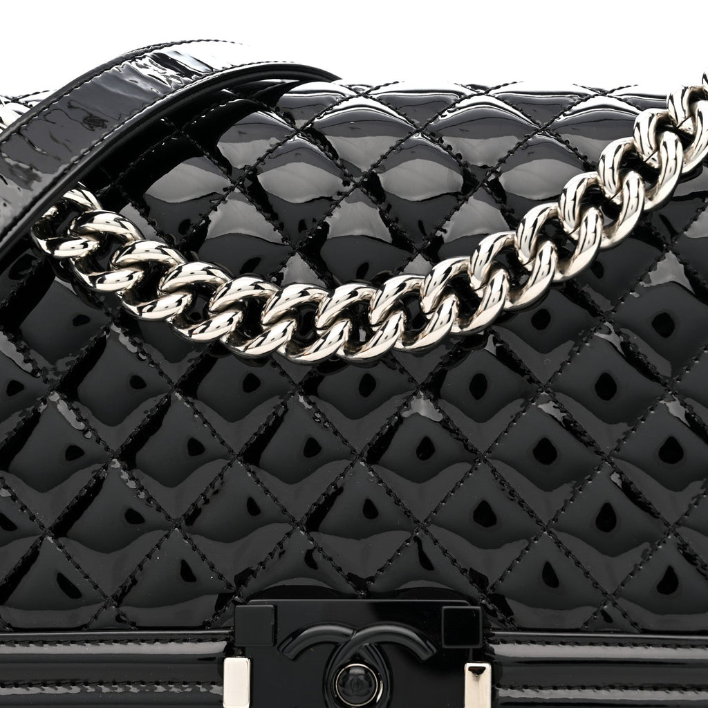 Patent Calfskin Quilted Medium Plexiglass Boy Flap Black