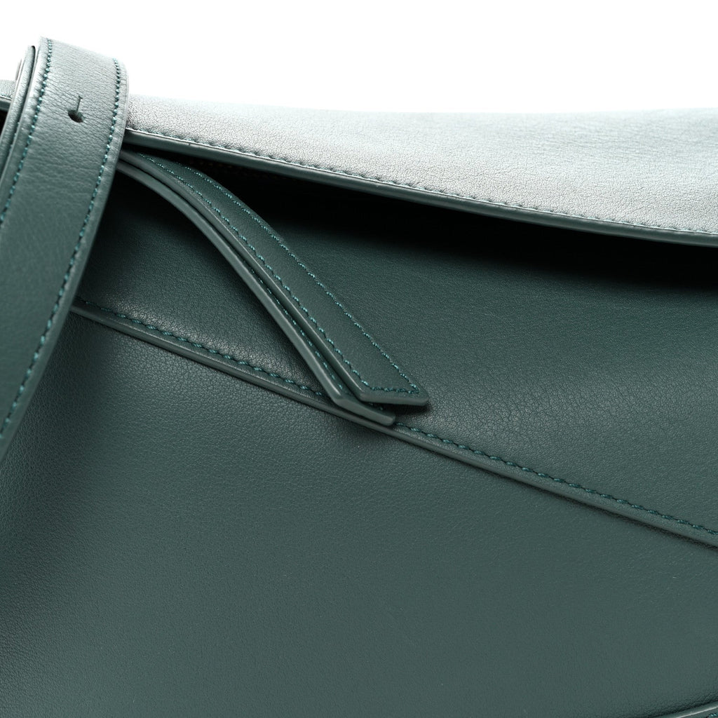 Calfskin Small Puzzle Edge Bag Bottle Green