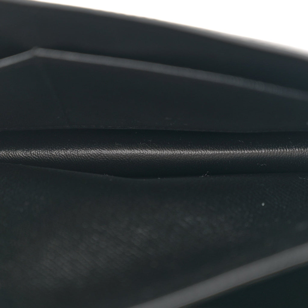 Epsom Constance 18 Black
