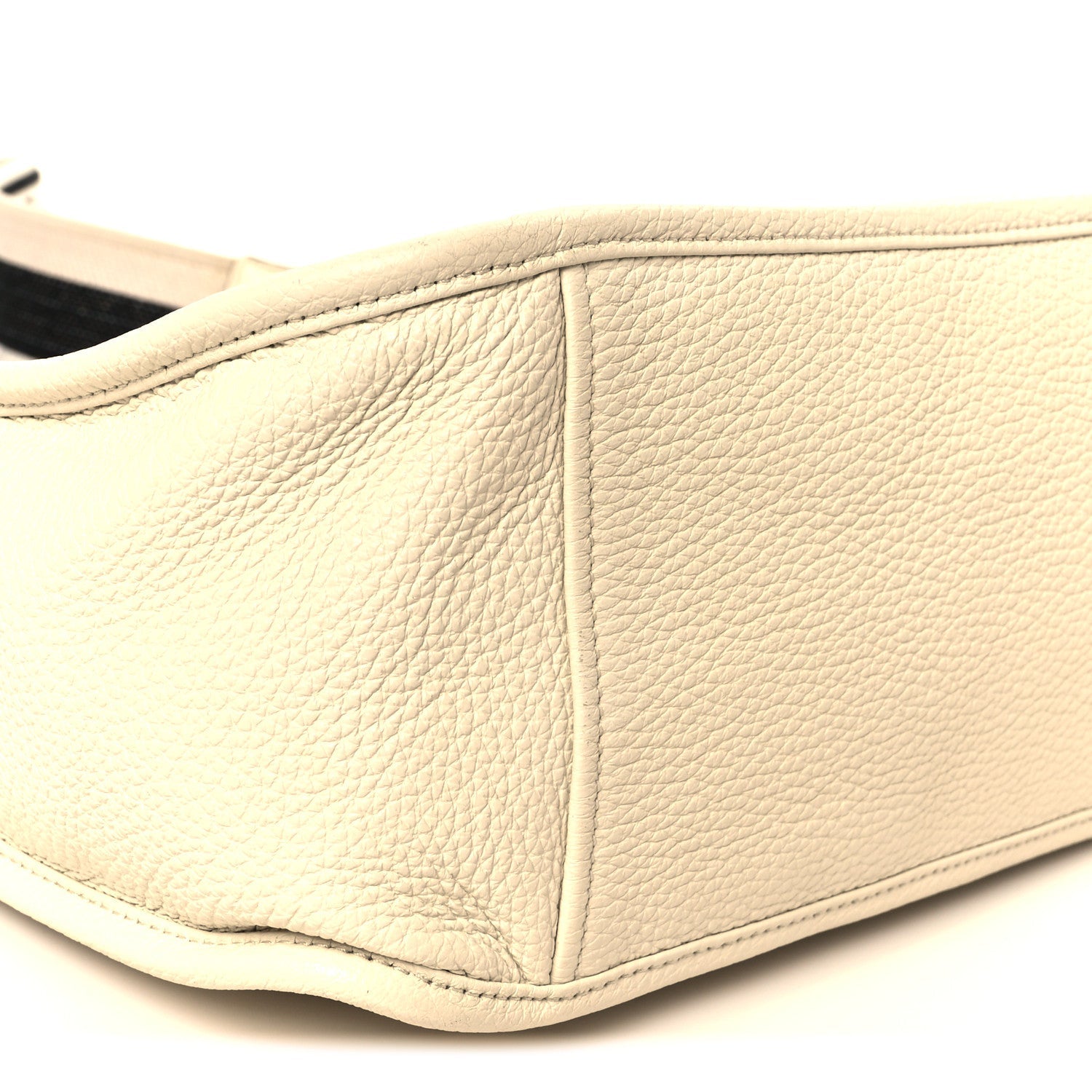 Vitello Daino Soft Hobo Messenger Bag White