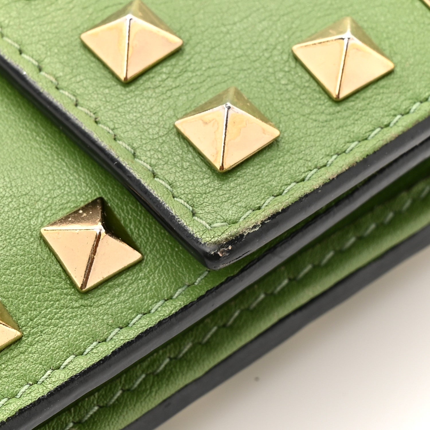 Calfskin Rockstud Wristlet Travel Wallet Green