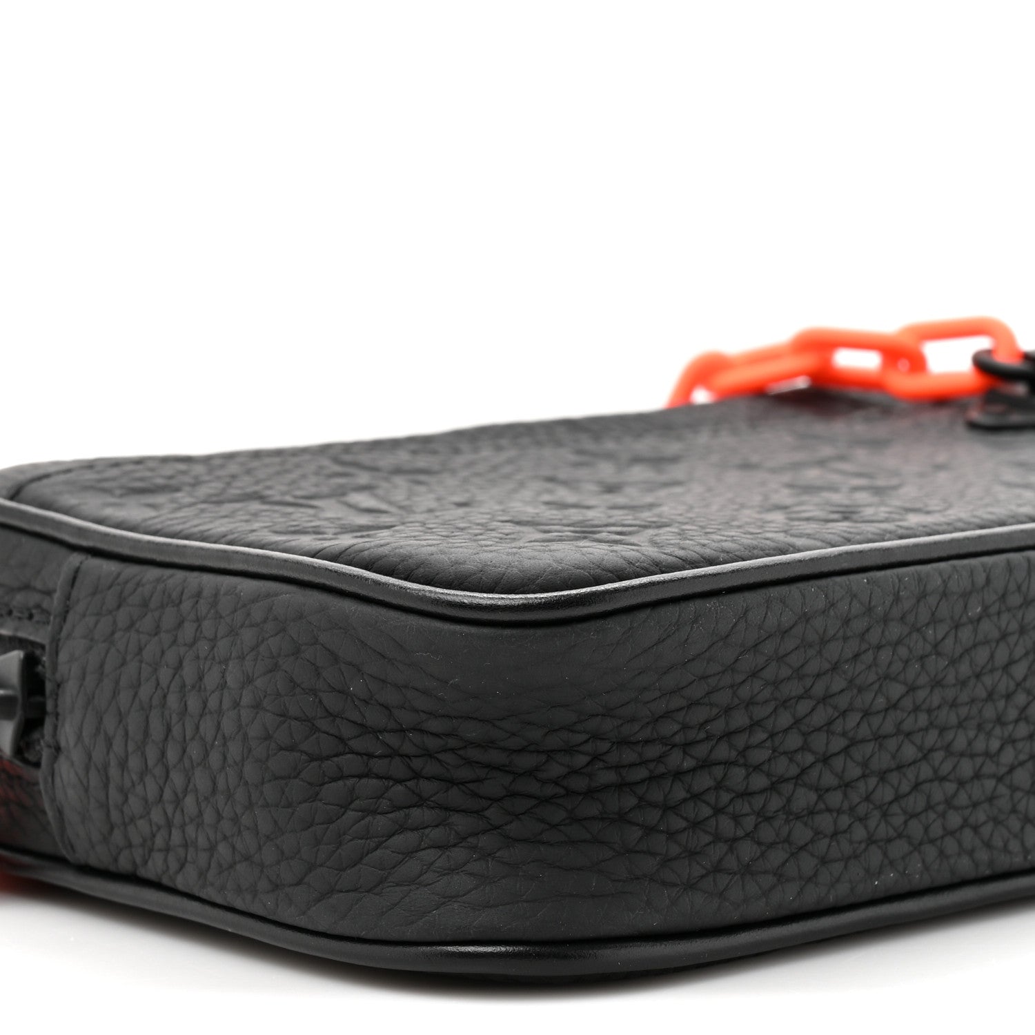 Taurillon Monogram Uniformes Solar Ray Soft Pochette Volga Belt Bag Black