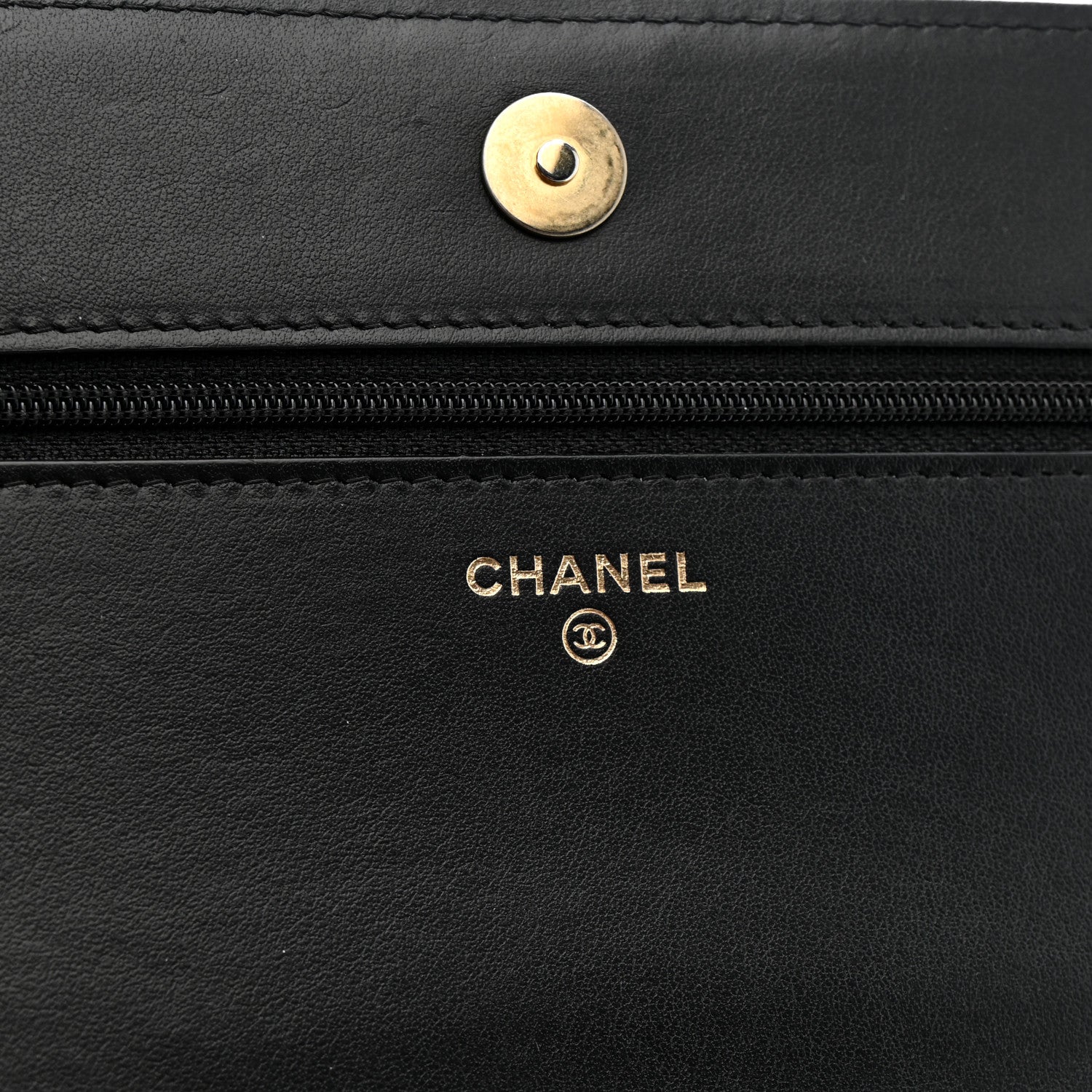 Caviar Quilted Boy Wallet On Chain WOC Black
