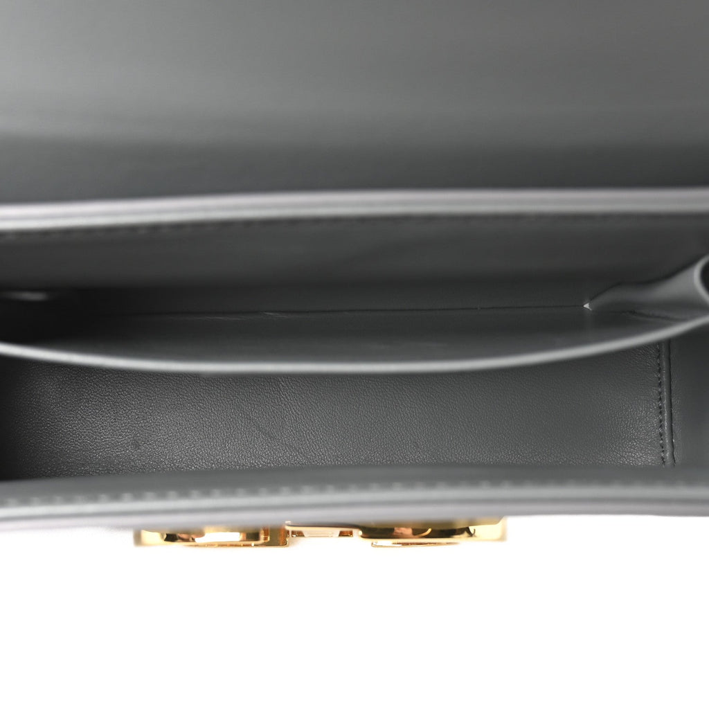 Box Calfskin 30 Montaigne Box Bag Gray