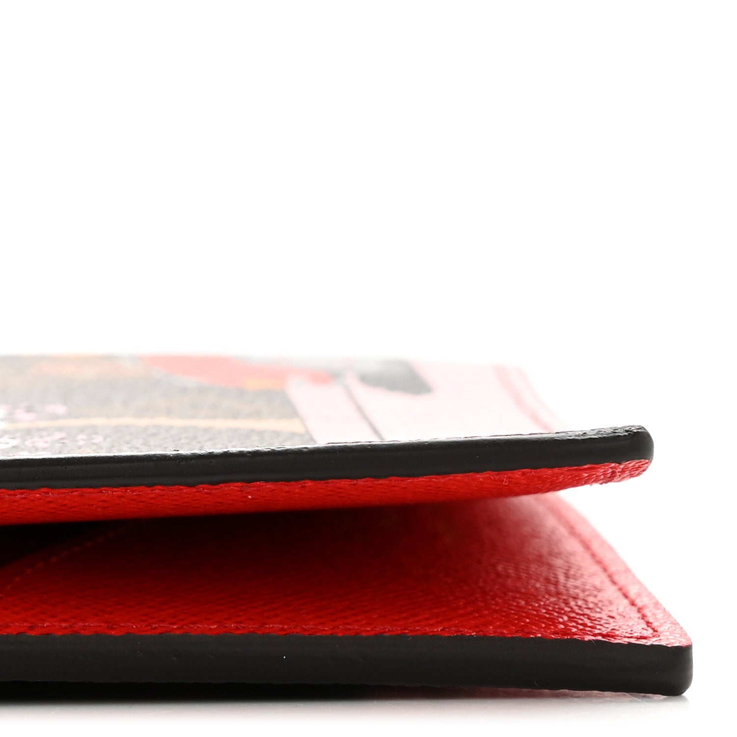 Monogram 2019 Christmas Animation Passport Cover Rouge