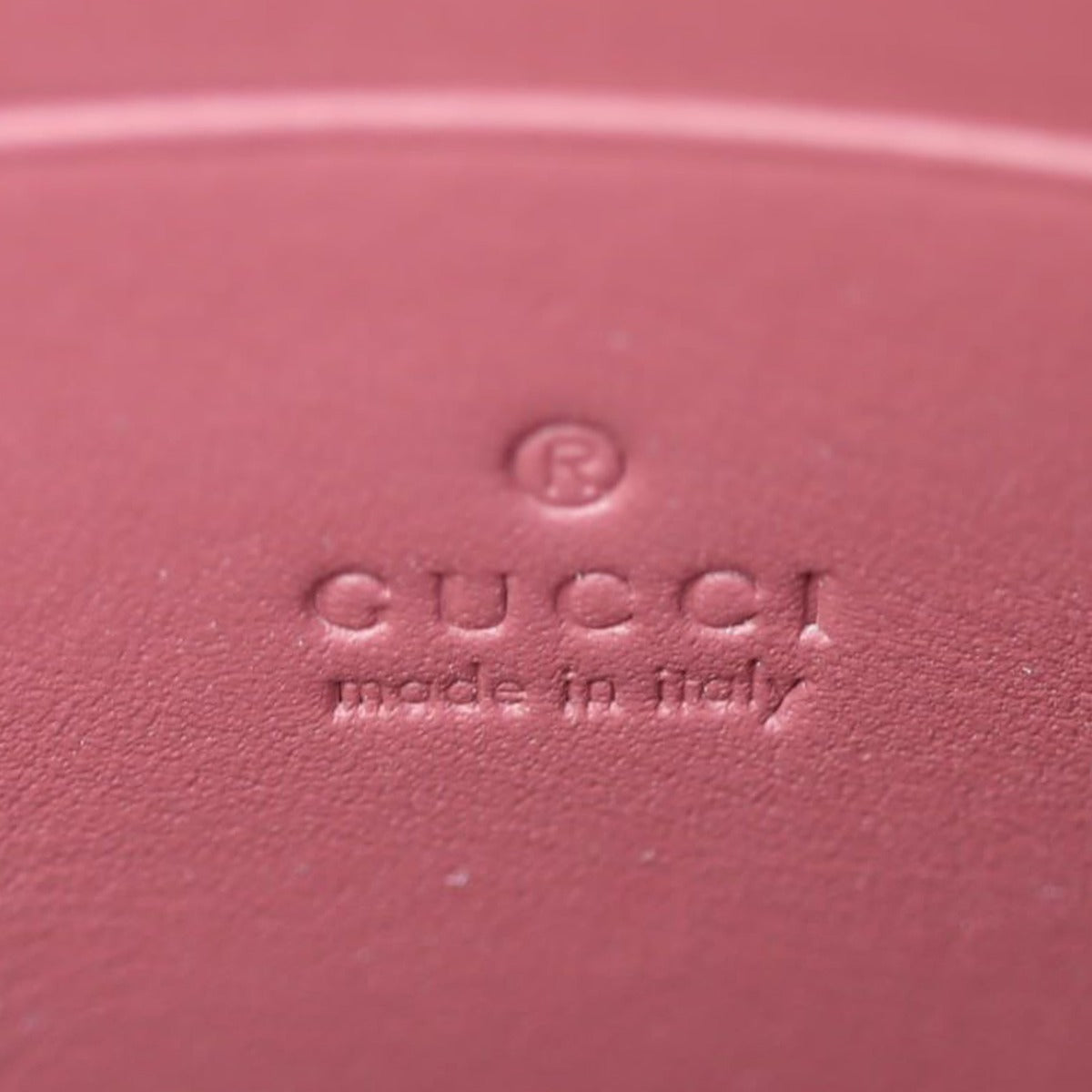 Gucci GG Supreme Blooms Chain Wallet