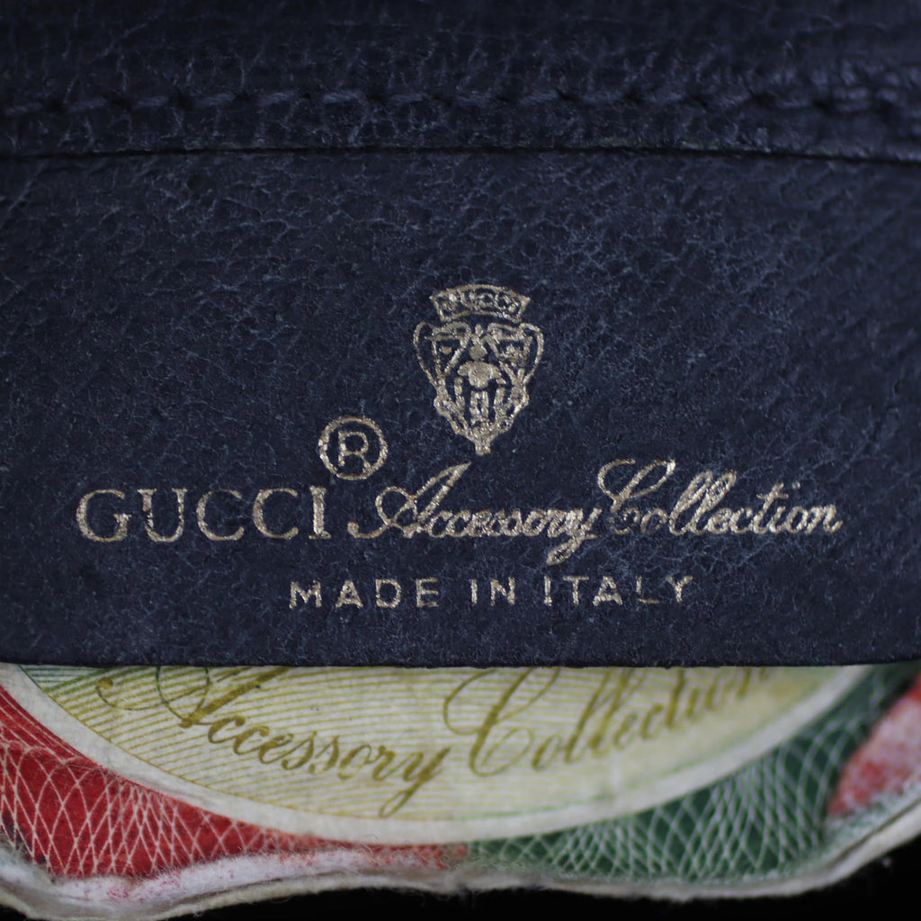 Gucci GG Supreme Vintage Web Bucket Bag