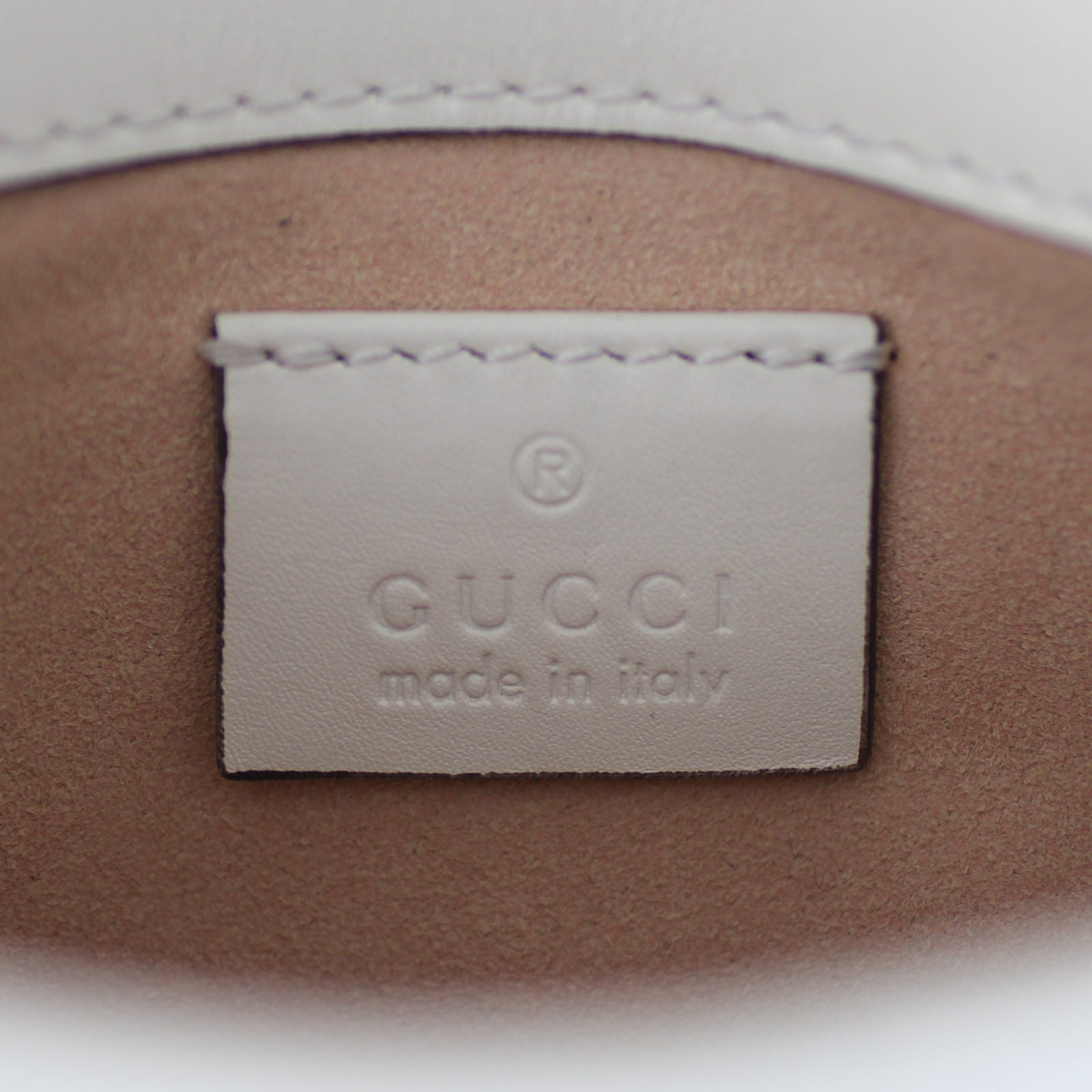 Gucci GG Marmont Matelassé Super Mini Bag