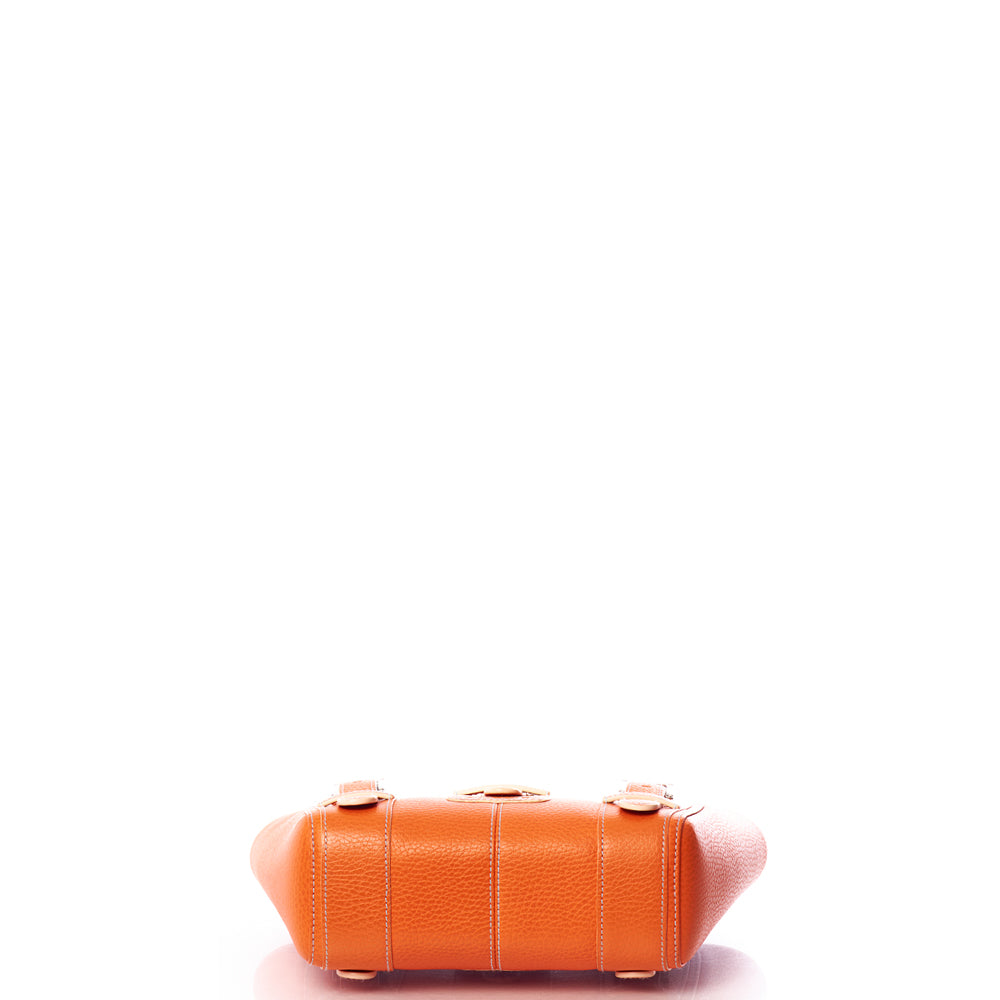 Loewe Vintage Shoulder Bag in Orange, Leather