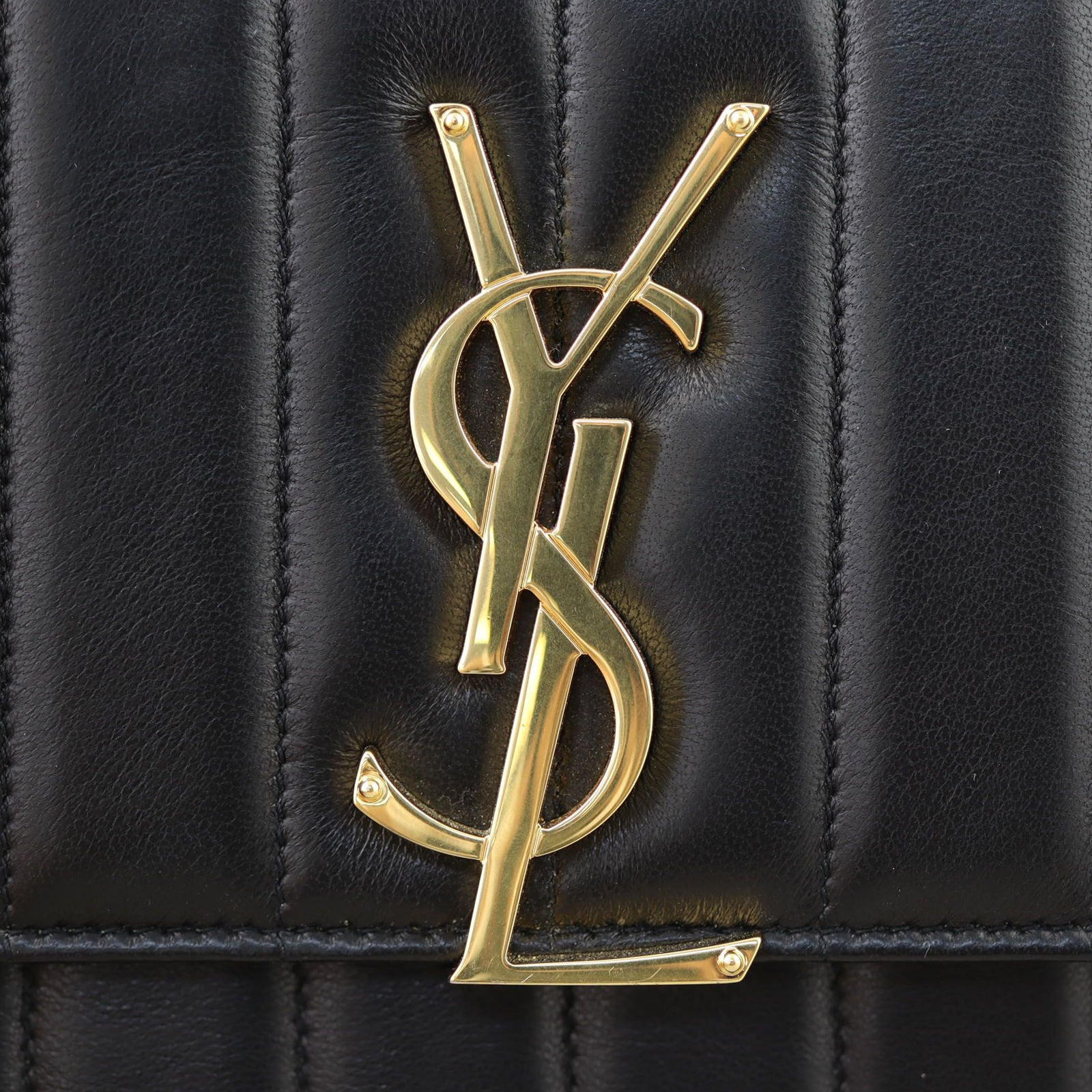 Saint Laurent Vicky Wallet on Chain
