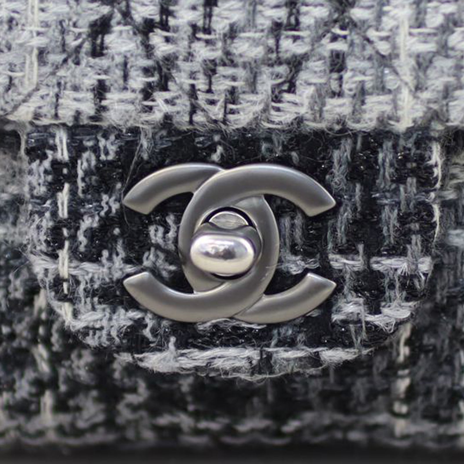 Chanel Classic Double Flap Medium Tweed