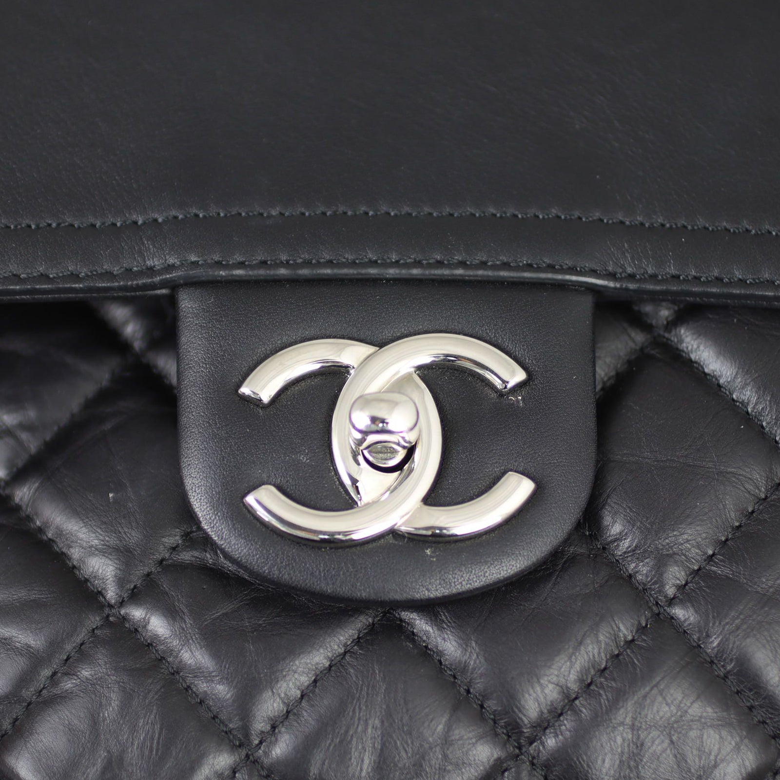 Chanel Easy Zip Flap Bag