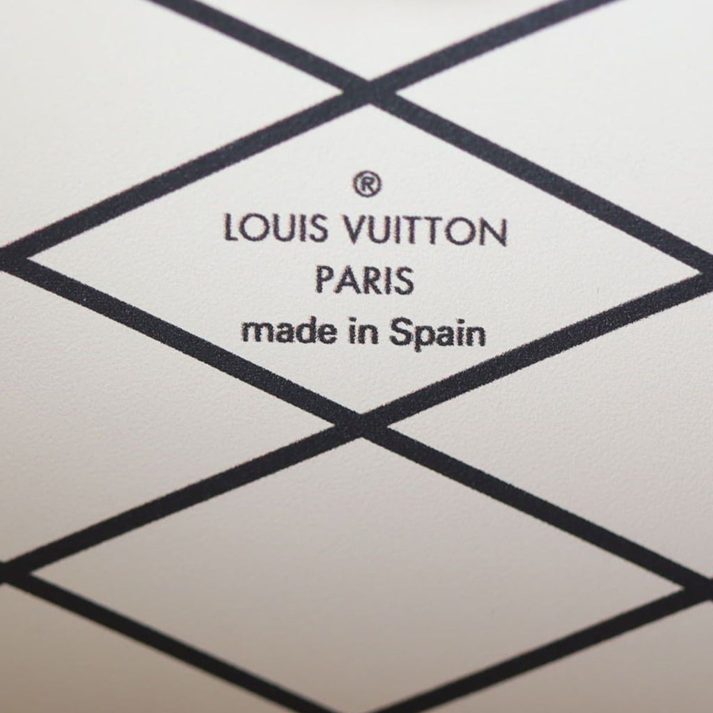 Louis Vuitton Essential Trunk Monogram