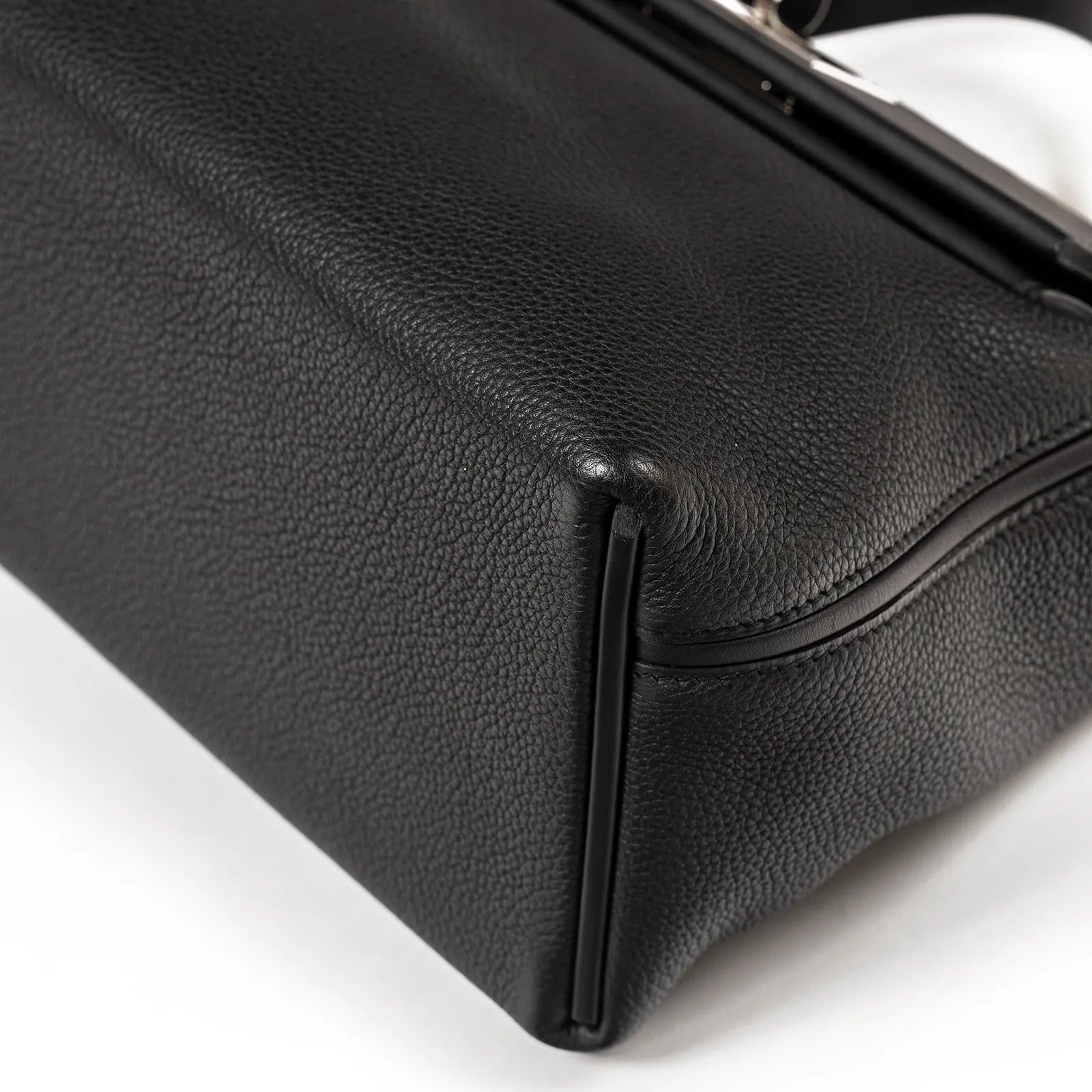 Hermès 24/24 29 Bag Black Taurillon Maurice/Swift Palladium Hardware