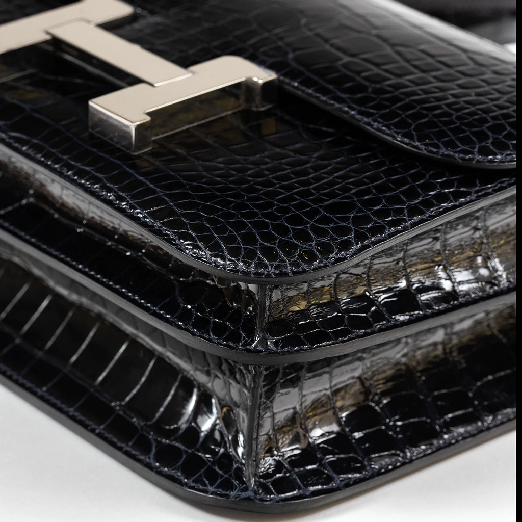 Hermès Constance 24 Blue Marine Shiny Alligator Palladium Hardware